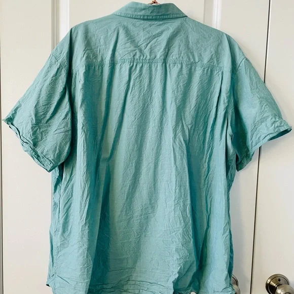 Columbia Teal Men's Short Sleeve Button Shirt (XXL) - Picture 3 of 14
